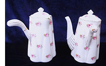 Dainty 'Rosebud' Chocolate Pot Set